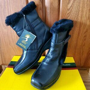 WOMEN BOOTS HOOPOE SIZE 8 W BLACK FAUX FUR ZIPPER STRAP CLOSURE NEW